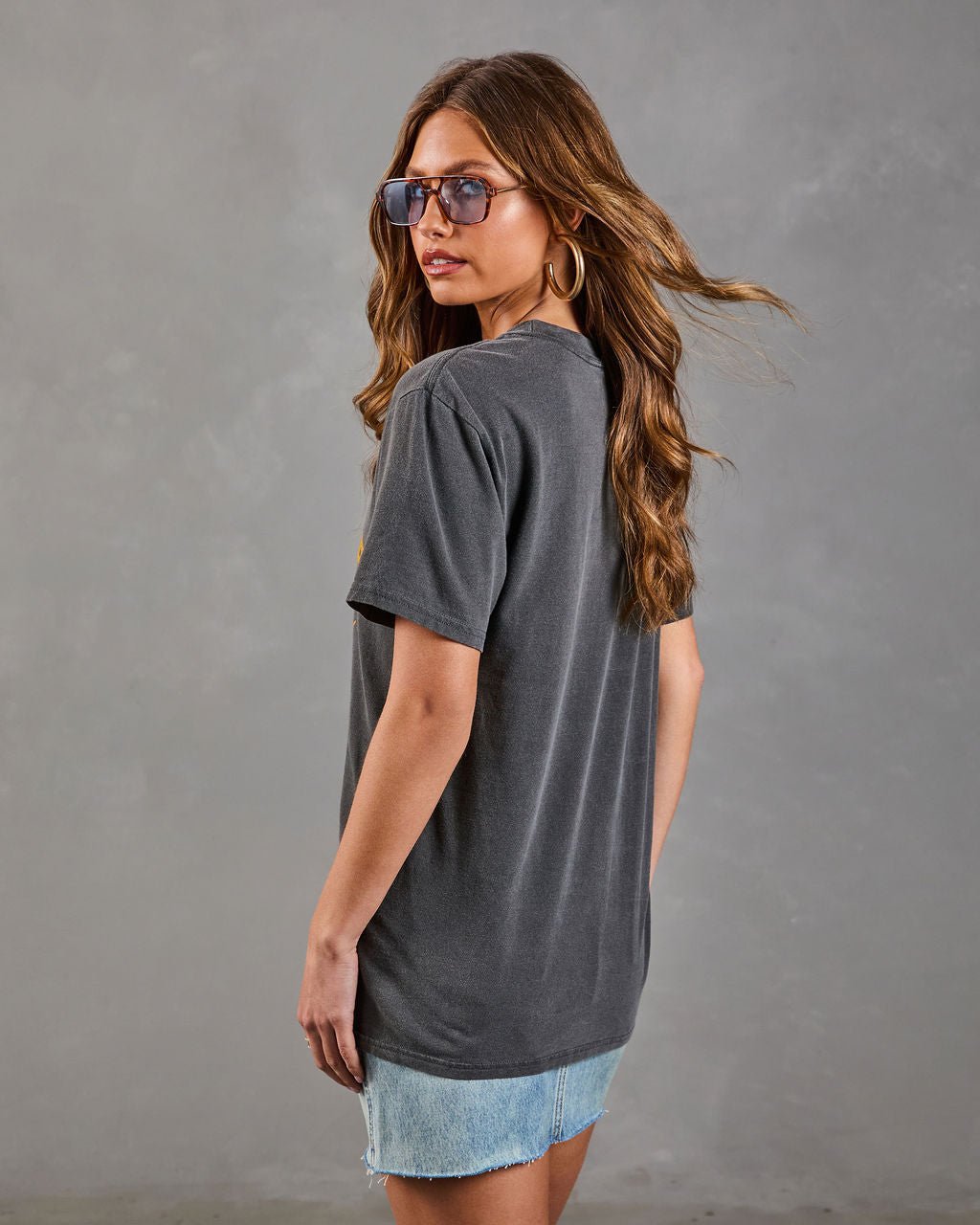 Mother Tiger Short Sleeve Graphic Tee - Image 4